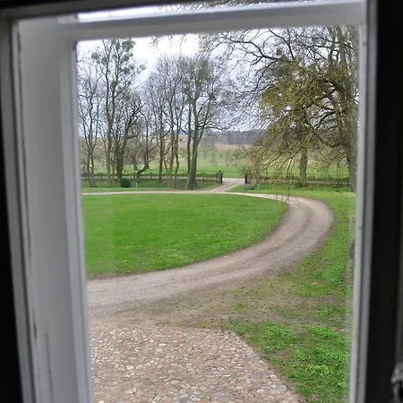 Zamek فندق مبيت وإفطار Rynkowka