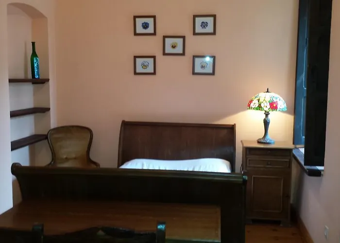 Zamek Bed & Breakfast